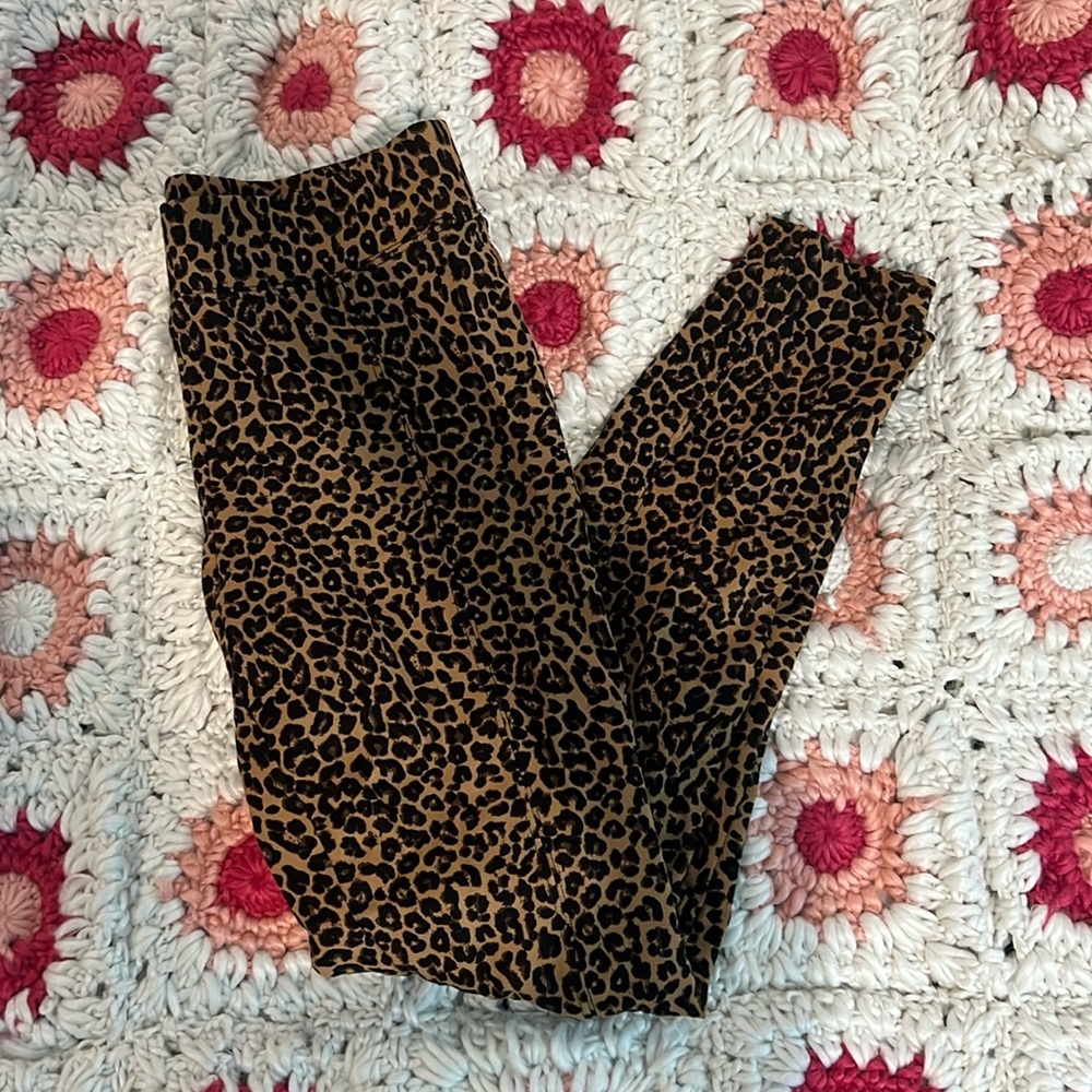 Old Navy cheetah leggings